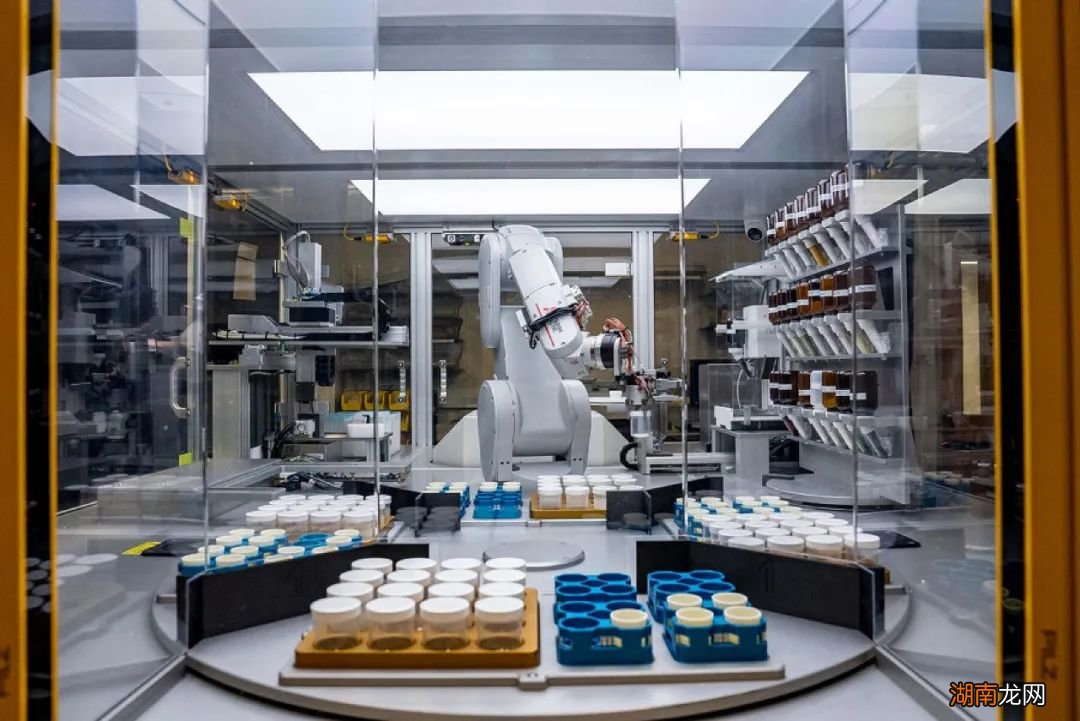 17天独自创造41种新材料，AI再次赢了人类