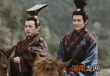 吕不韦罢相后,为什么因为嬴政的一封信而饮鸠自尽?