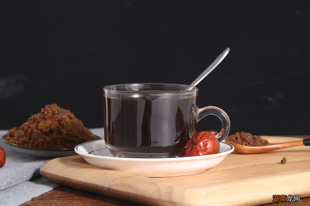 生理期吃布洛芬止痛会上瘾?多喝热水有用?缓解痛经的方法有……