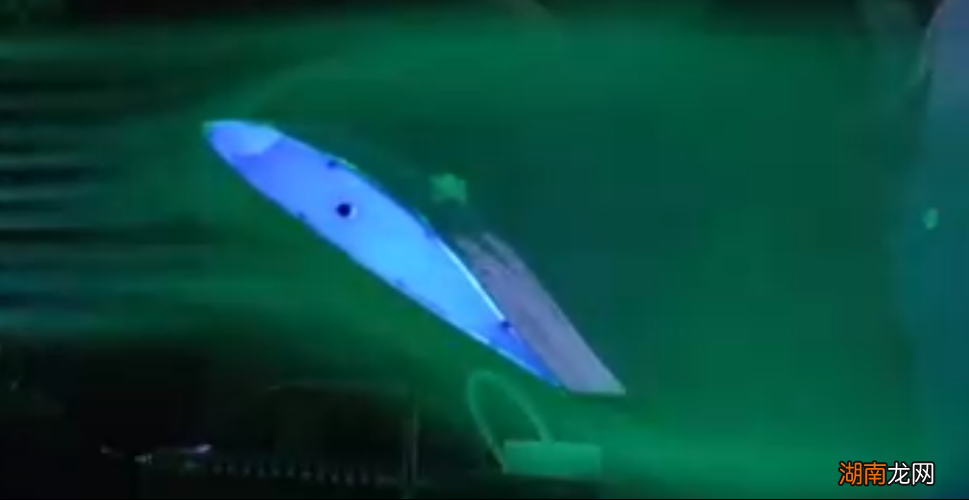 风力发电机的叶片这么“细”，是怎么发电的？