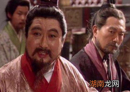 郤正是什么人？为何刘禅让他写投降书呢？