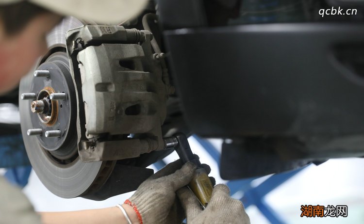 刹车片厚度低于多少需要更换