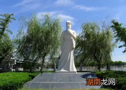 历史上真实的范仲淹是个怎样的人?他配得上文正的谥号吗?