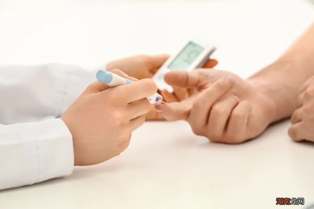 想吃甜食又不想长肉、升血糖?学会这两点,解馋又健康!