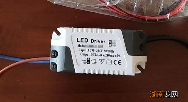 附实景图 无主灯设计——贵是贵点，但效果是真香！