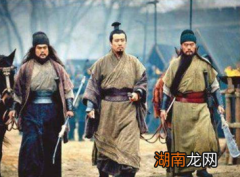 关羽和张飞死亡时，为何刘备的反应不一样呢？