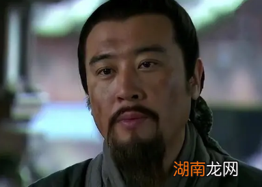 刘备对糜芳不好吗？为什么糜芳后来叛逃了？