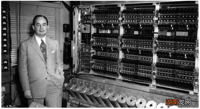 是什么让他成为现代计算机之父？丨纪念冯·诺伊曼诞辰120周年