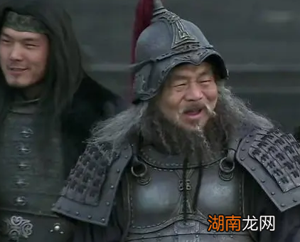 吕布杀了董卓之后 王允为何没有收降董卓的部队