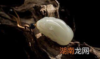 怎么辨别翡翠貔貅 怎么辨别翡翠貔貅的真假