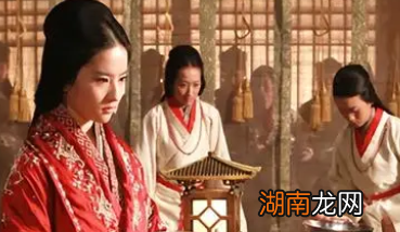 黄巢兵败被杀的时候,唐僖宗是怎么处置他的姬妾的?