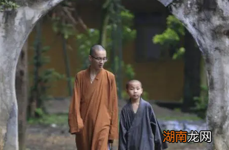 古代做和尚到底是什么样的 古人剃光头就能出家吗