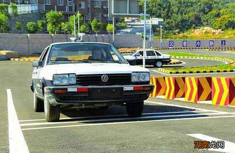 半坡熄火是什么原因造成的