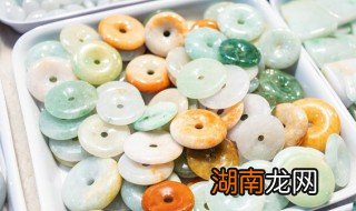 翡翠色料做什么好 什么是翡翠色料