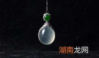 翡翠分老料和新料吗 翡翠新料指什么