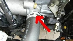 汽车水箱软管接口漏水怎么办