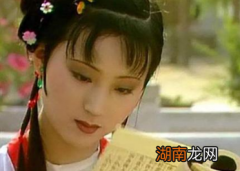 红楼梦中贾母为什么孙女读书只是为了不做睁眼瞎？