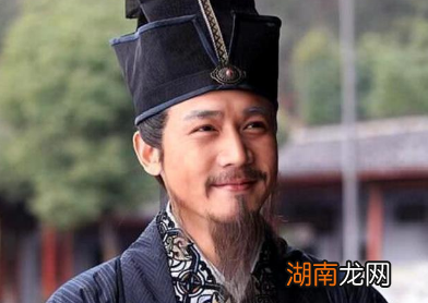 王旦收到宋真宗赐的御酒后不知所措，其中究竟发生了什么？