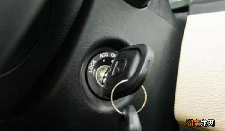 不启动车子怎么开窗