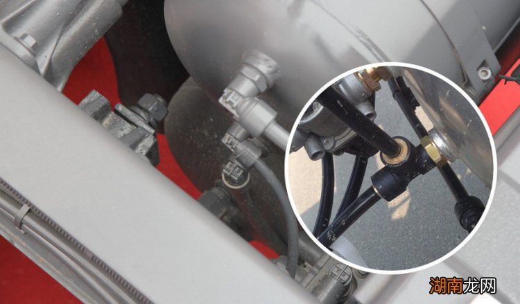 货车气刹踩几下就没气怎么回事