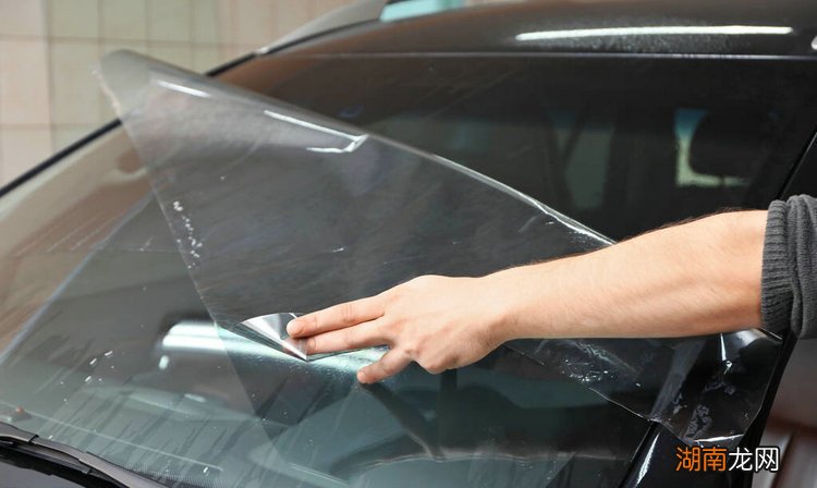 贴膜异味多久可以散发