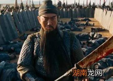 关羽为什么要找马超比试,却没找赵云比试呢?