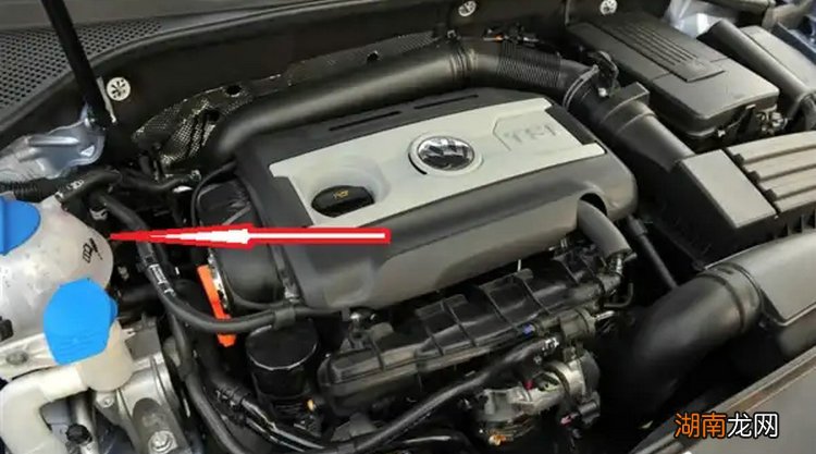 冷却液和水能混加吗