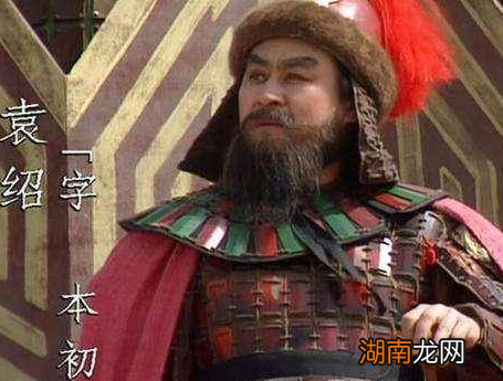 曹操在挟天子的时候诸侯们为何没有说话 他们为何也没有听进去