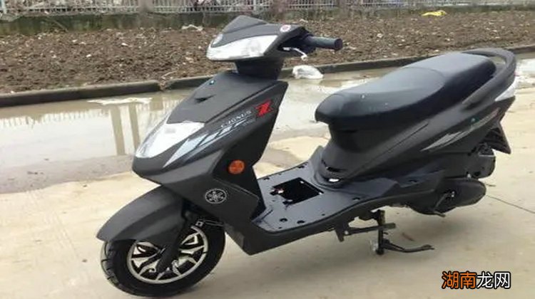 踏板车提速声音大跑不快是什么原因