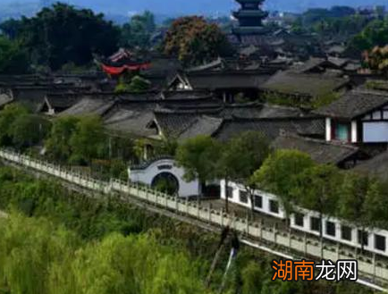 秦朝和蜀汉都占据巴蜀地区 蜀汉打仗为何常常缺粮