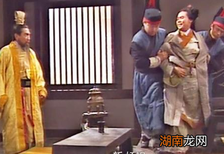 徐庶进曹营,一言不发 徐庶真的是要挟的吗