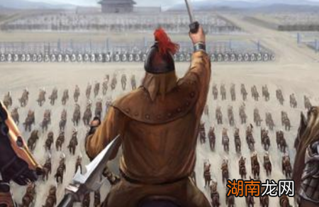 古代战场上，站在第一排的士兵会相对安全是为什么？