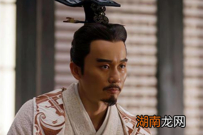 曹洪为什么这么有钱？他为何不肯借钱给曹丕？