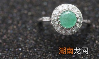 翡翠戒指大小怎么算 翡翠指环大小怎么量