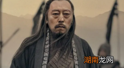 “空城计”这么容易被识破,为什么司马懿装傻不攻城?