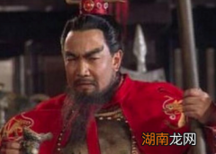 爱才的曹操为何要杀孔融呢?他的目的是什么？