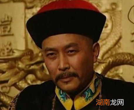 康熙皇帝的儿子那么多 康熙临死前到底想传位给谁