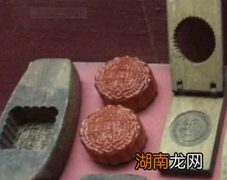 历史上关于月饼有着什么样的起源?经历了什么样的发展?