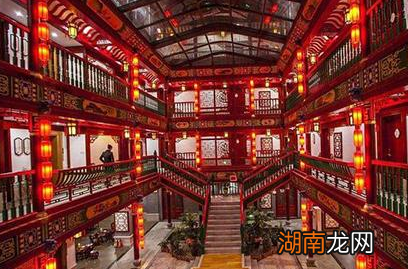 古代人踏入青楼坐下就开始了“最低消费” 古人去一次需要花多少钱