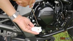 摩托车机油多久换一次