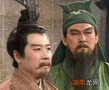 官渡之战时,刘备与关羽都在哪个阵营?