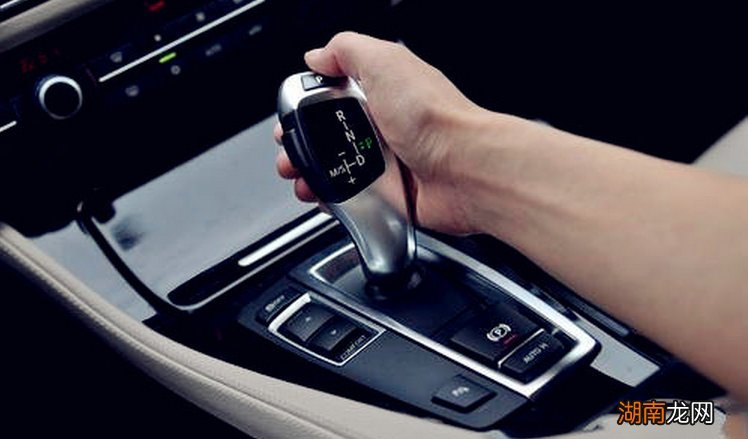 冬天自动挡车挂不上档怎么回事