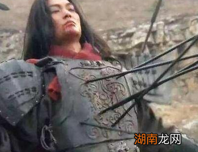 古代弓箭威力有那么大吗 古人中箭后为何拔不出来