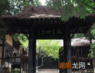 诸葛亮为何会选择帮助刘备?只是因为三顾茅庐吗?