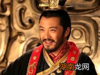 隋末有十八路反王，为什么是李渊夺得了天下呢？