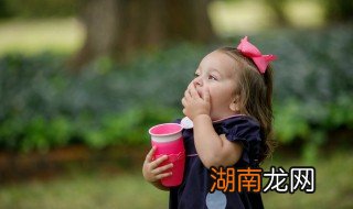 如何教育孩子不要太势利 教育人不要势利眼的话