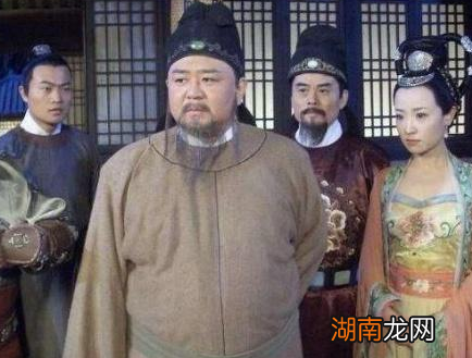 古代犯了什么罪才会被诛九族 诛九族会牵连多少人