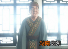 李斯才华出众，为什么胡亥与赵高的关系更为亲近？