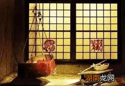 古代窗户大多数都是用纸糊的 古人遇到刮风下雨怎么办