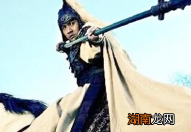 古代打仗临阵时，双方将领真的会先单挑吗?